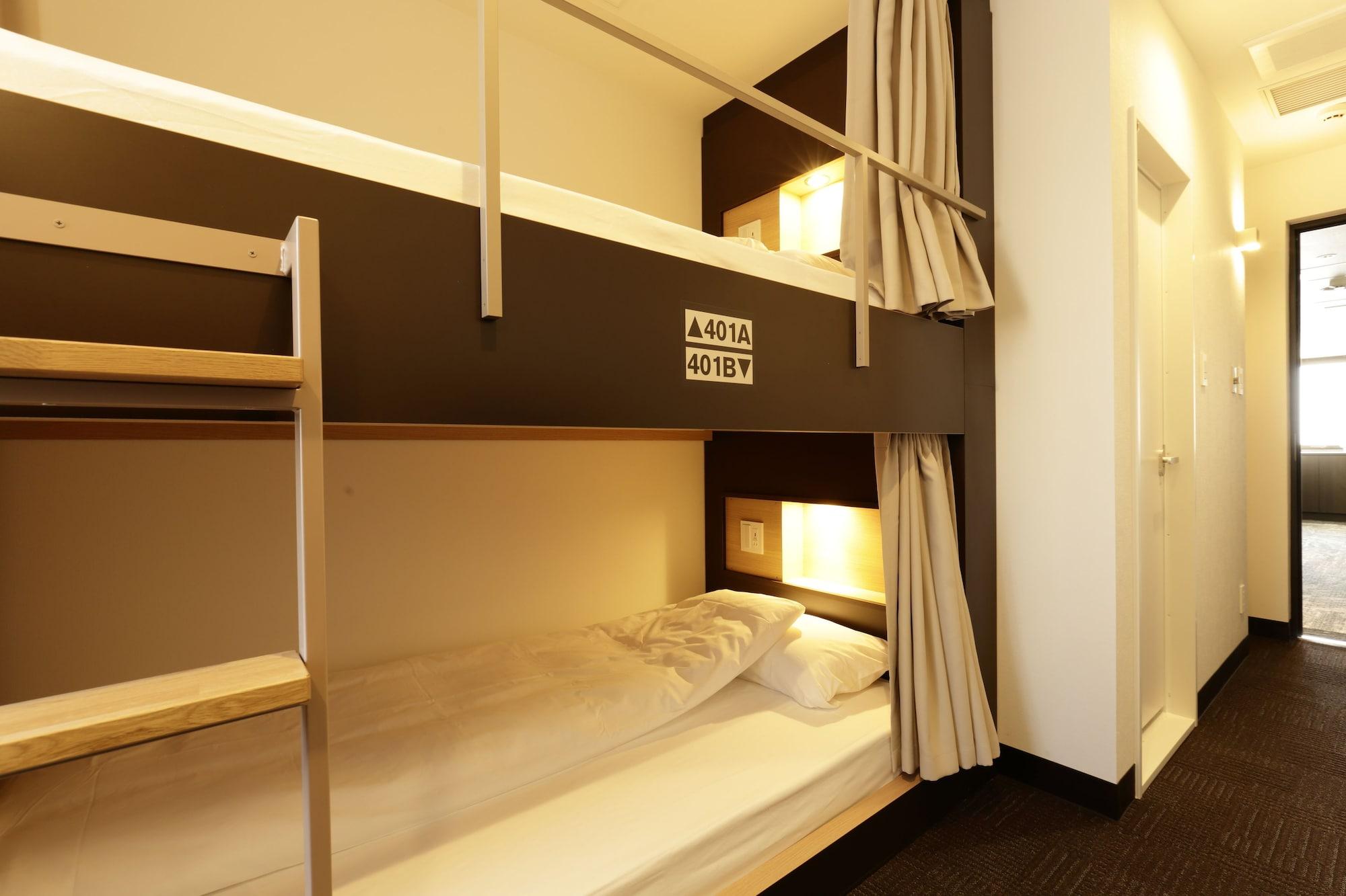 Emblem Hostel Nishiarai Токіо Екстер'єр фото